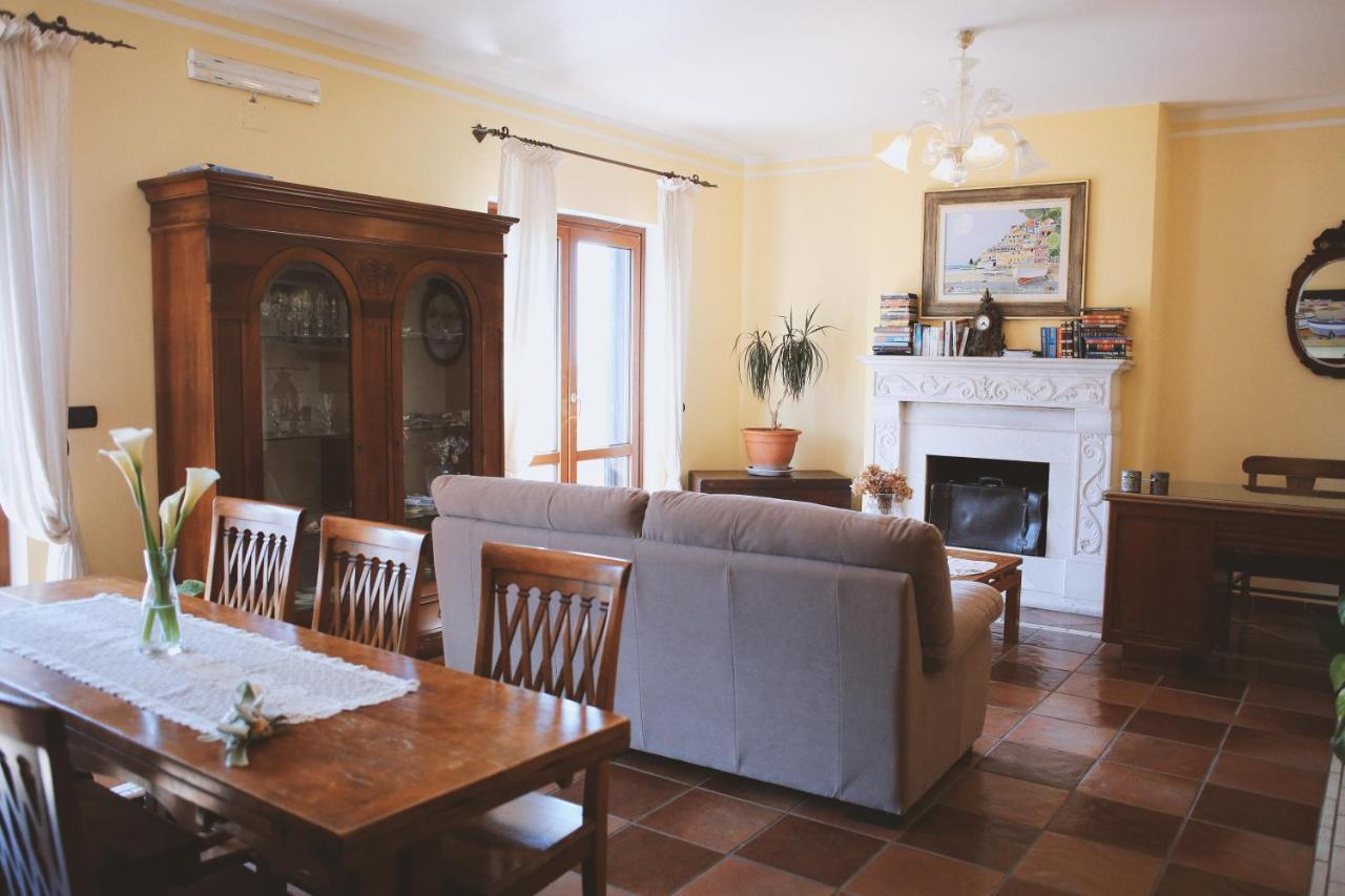 Bed & Breakfast Spigolatrice 萨普里 外观 照片
